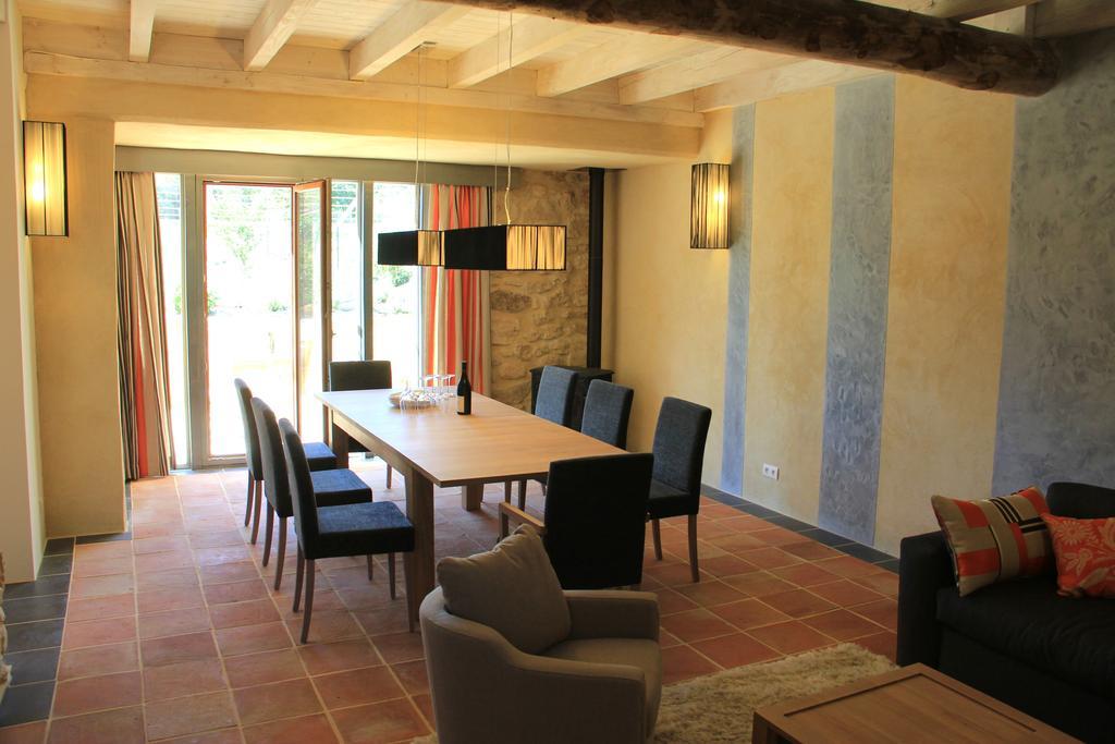 Hollyoaks Estate 호텔 Saint-Pons-la-Calm 객실 사진
